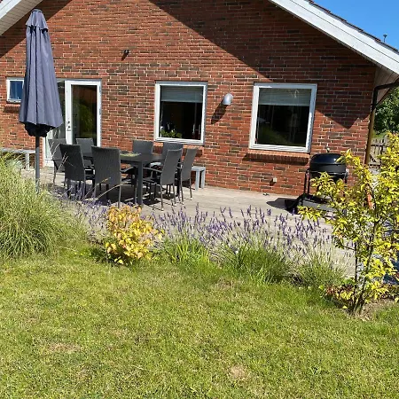 Hyggeligt Ved Glasvaerkstedet Pa Nordmors Holiday home