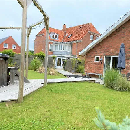 Hyggeligt Ved Glasværkstedet På Nordmors Feriehus Sejerslev