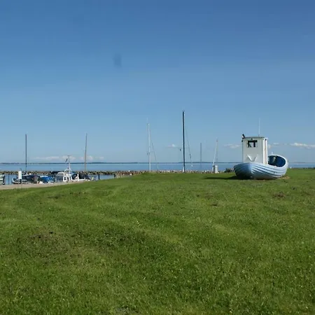 Hyggeligt Ved Glasvaerkstedet Pa Nordmors Holiday home Sejerslev