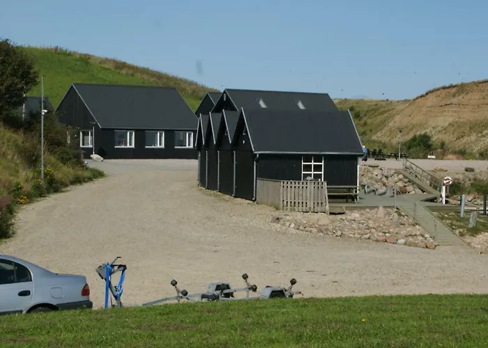 Hyggeligt Ved Glasvaerkstedet Pa Nordmors *